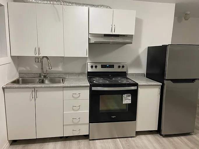 241 William St #2 — Photo 2