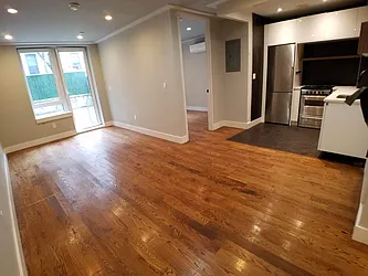 Rented by Tapiro Realty