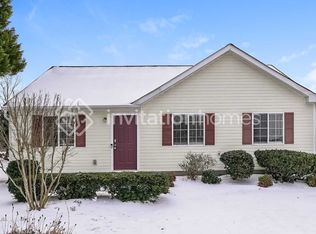 2683 Stratford Lake Ct, Winston Salem, NC 27103