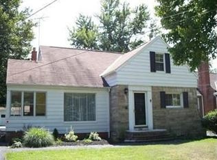 4668 Anderson Rd, South Euclid, OH 44121