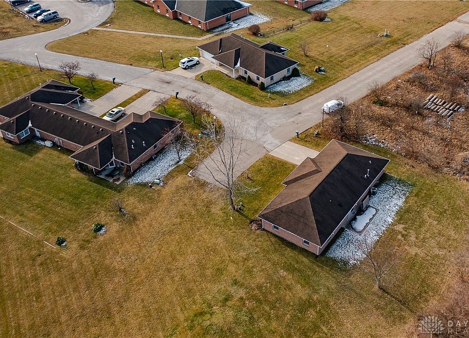 1st image of 14-16 Ditmer Dr