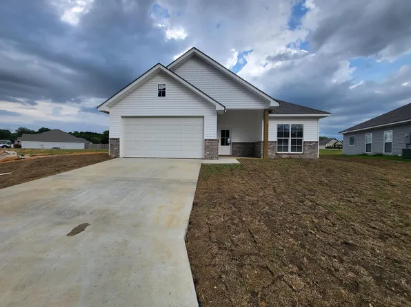 25 Karpen Dr, Petal, MS 39465