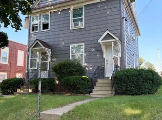 1420 Magnolia St, Rockford, IL 61104