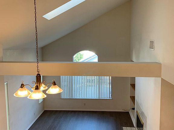 5th image of 26132 Wallack Pl
