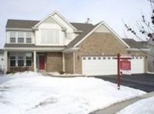 7 Sonoma Ct, Lake In The Hills, IL