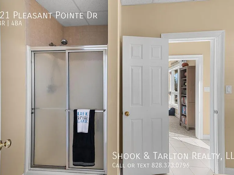 121 Pleasant Pointe Dr — Photo 70