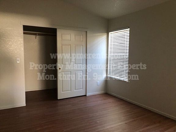 3rd image of 3649 Hidden Brook Dr