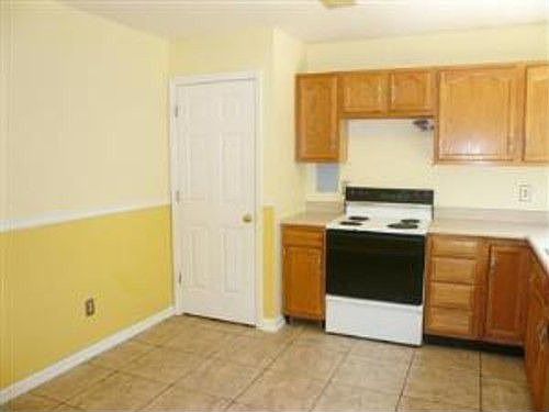 5th image of 3104 Buttercup Ct