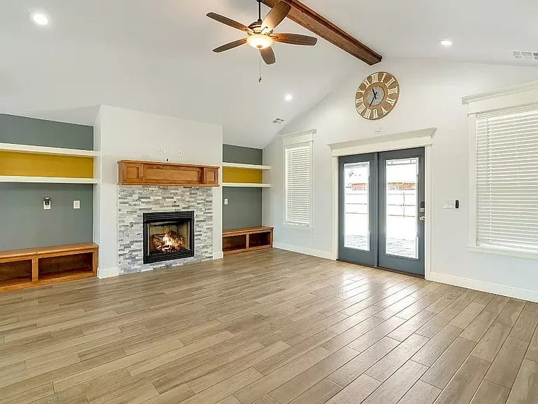 4609 McCann Ave — Photo 9