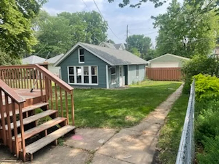 1720 Laurel Ave — Photo 20