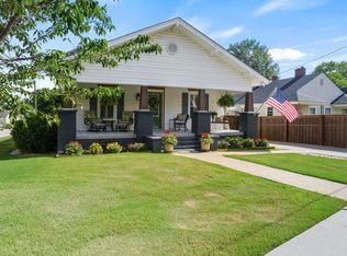 209 E Fairview Ave, Greer, SC 29651