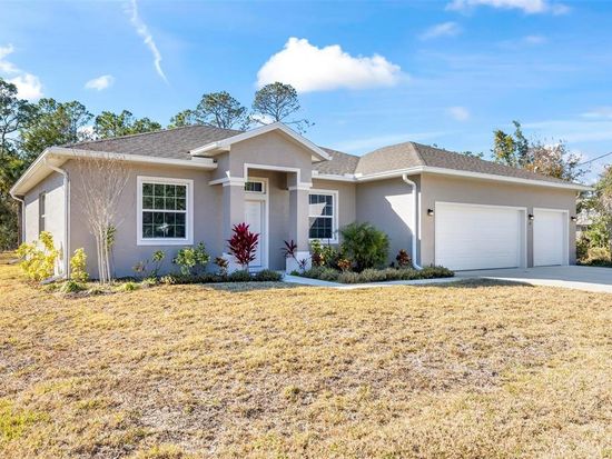 63 Whispering Pine Dr, Palm Coast, FL 32164