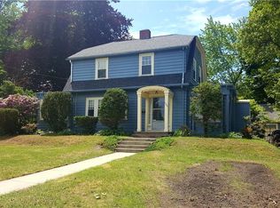 1205 Narragansett Blvd, Cranston, RI 02905