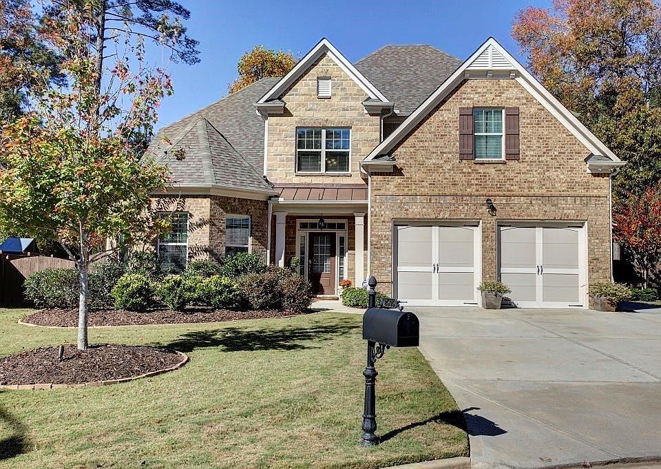 1st image of 2595 Walden Estates Dr