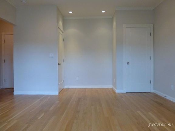 3rd image of 1385 Clay St APT 24