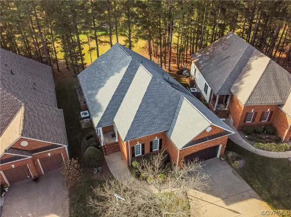12404 Old Greenway Pl, Glen Allen, VA 23059