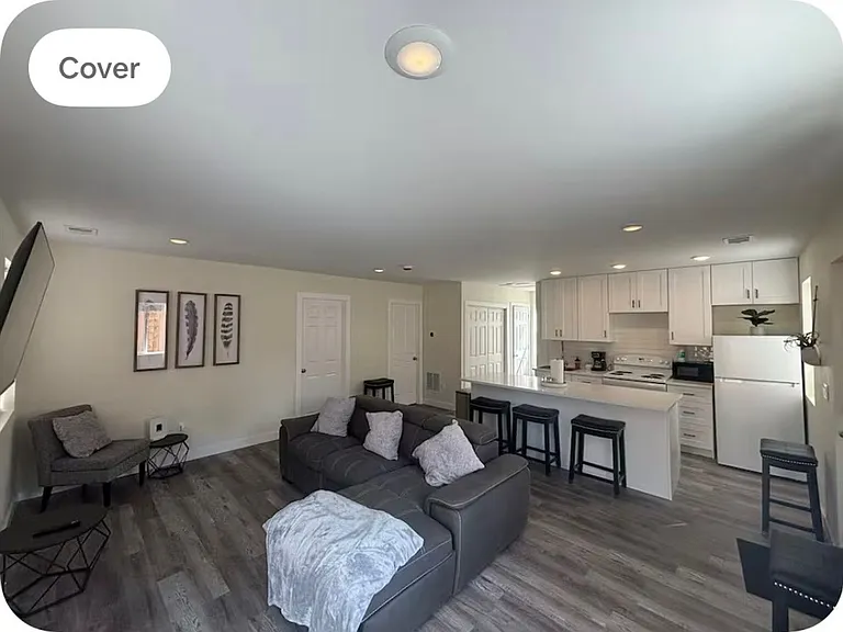 226 S Meade St #1/2 — Photo 2