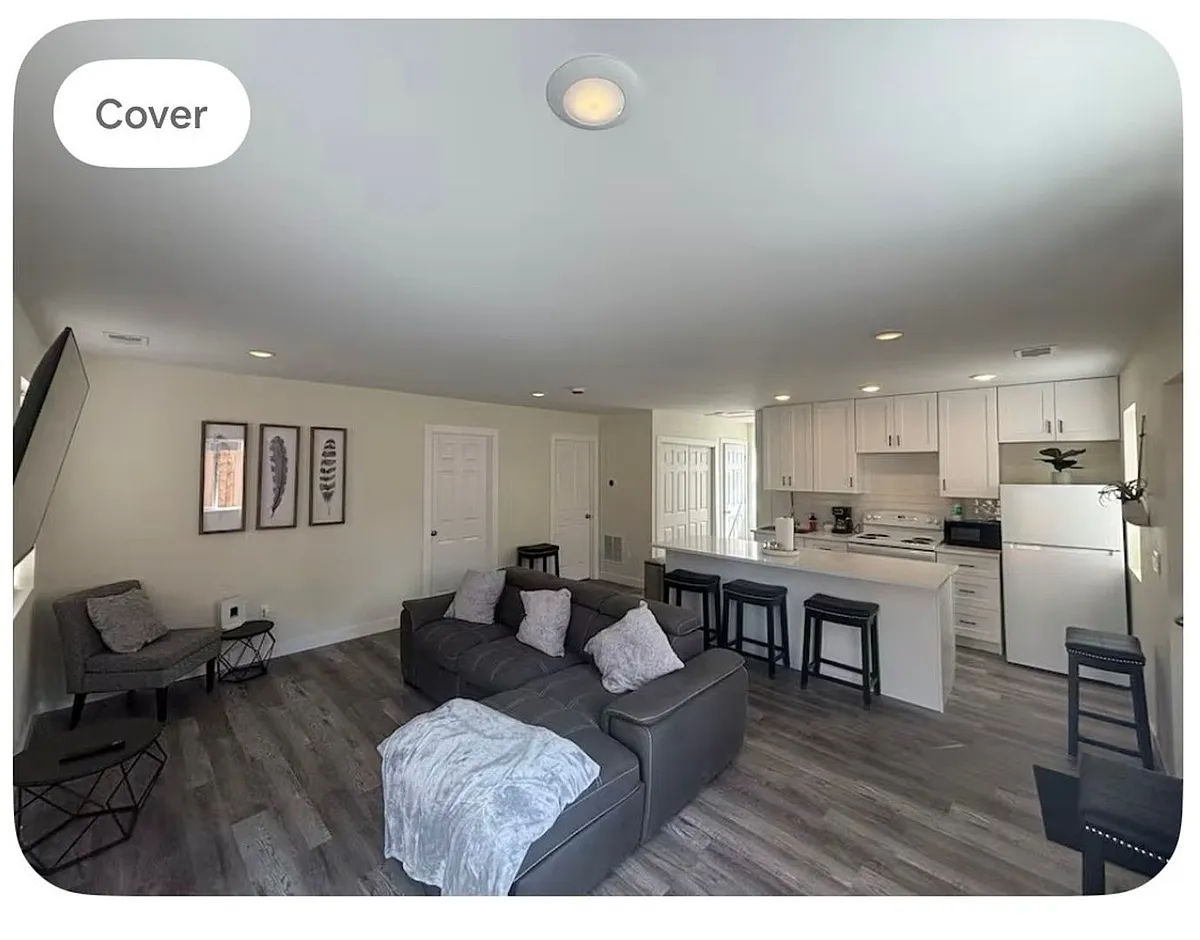 Building Photo - 226 S Meade St #1/2