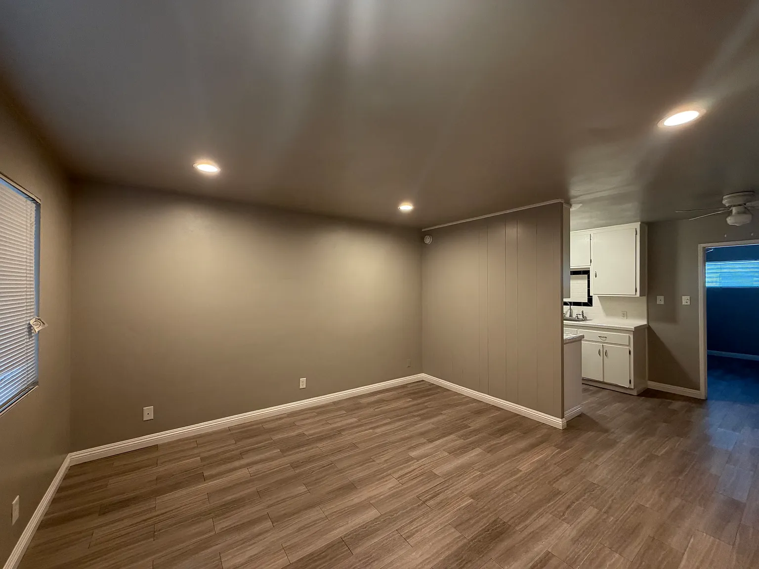 1 bed, $1,095 — Photo 2