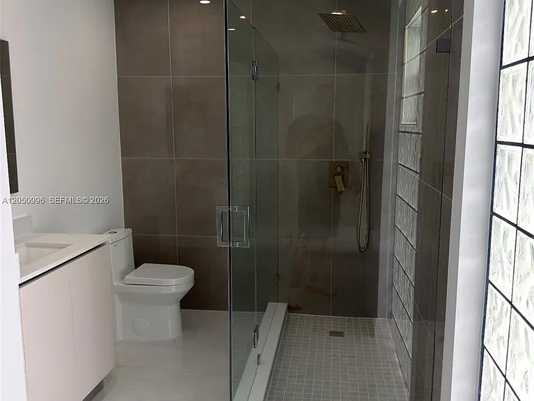 13895 SW 22nd St — Photo 9