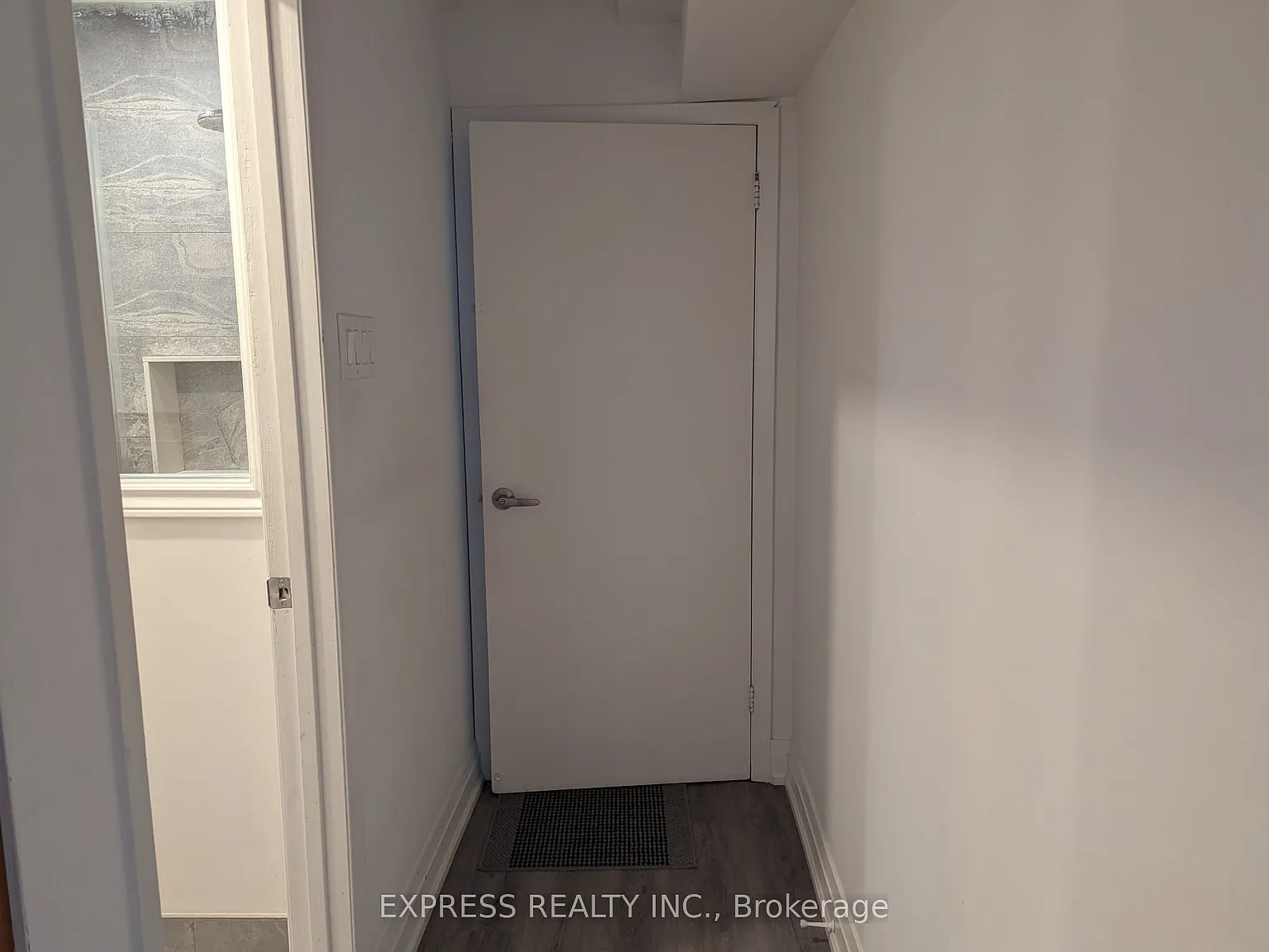 2 bed, $2,000 — Photo 4