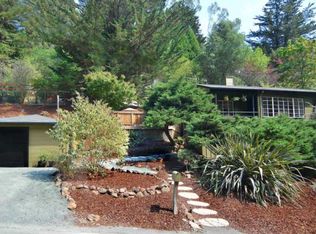 6608 Pinehaven Rd, Oakland, CA 94611