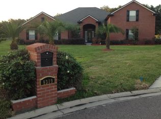 9319 Garden Overlook Ln, Jacksonville, FL 32219