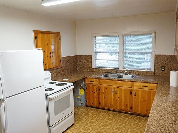 5th image of 4421 Bellview Ave