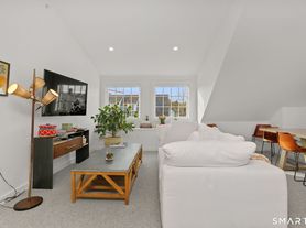 140 Rowayton Ave, Norwalk, CT