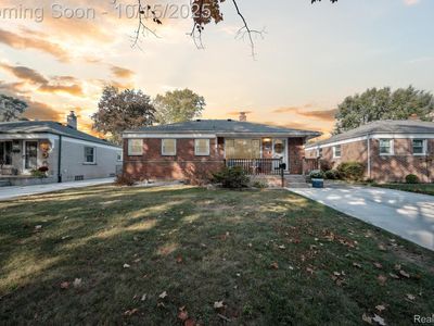 9931 E Clements Cir, Livonia, MI, 48150