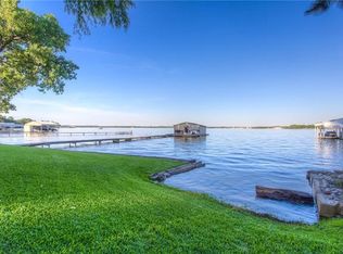 12630 Foster Cir, Azle, TX 76020