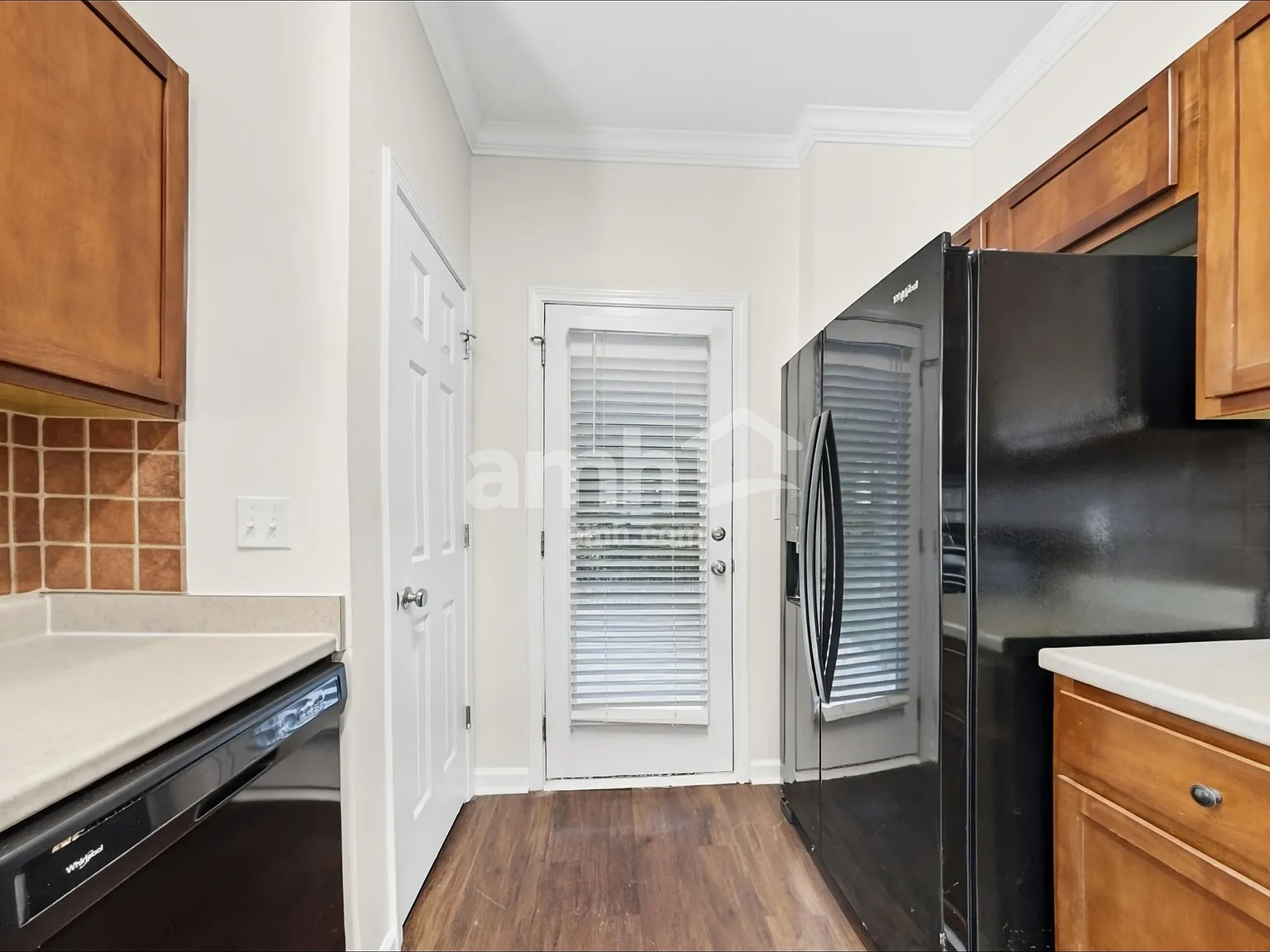 3 bed, 2.5 bath, 1335 sqft, $1,695 — Photo 4
