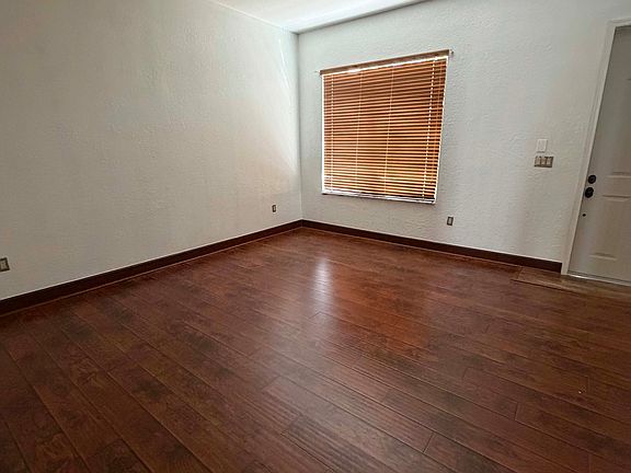 2nd image of 632 SW 147th Ave #632