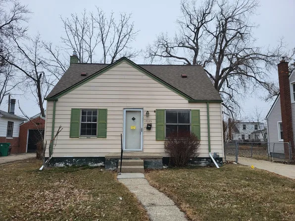 15335 Semrau Ave, Eastpointe, MI 48021