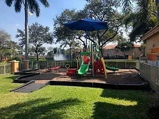 4965 Leeward Ln — Photo 8