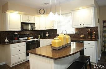 5th image of 2265 Goldenrod Dr