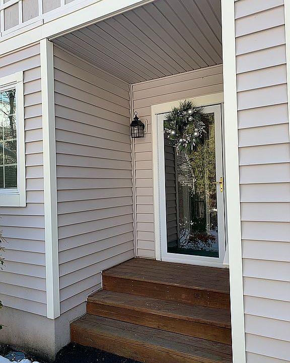 177 Woodloch Dr, Hawley, PA 18428 Zillow