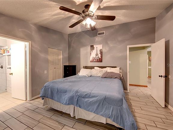 4th image of 5626 21st Street Ct E