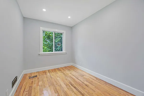 Sold by Keystone Realty USA Corp | media 3