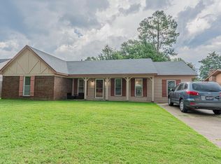 3896 Haynes Rd, Memphis, TN 38133