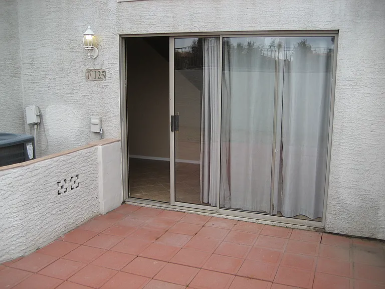 2027 E University Dr #125 — Photo 30