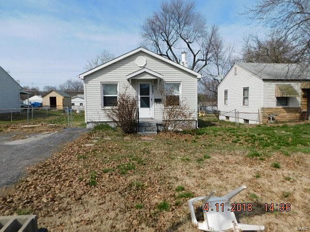 1st image of 9507 Echo Ln