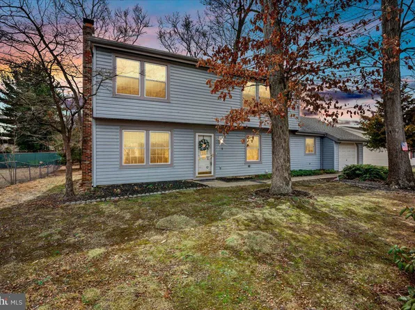 18 Auriga Ln, Sewell, NJ 08080