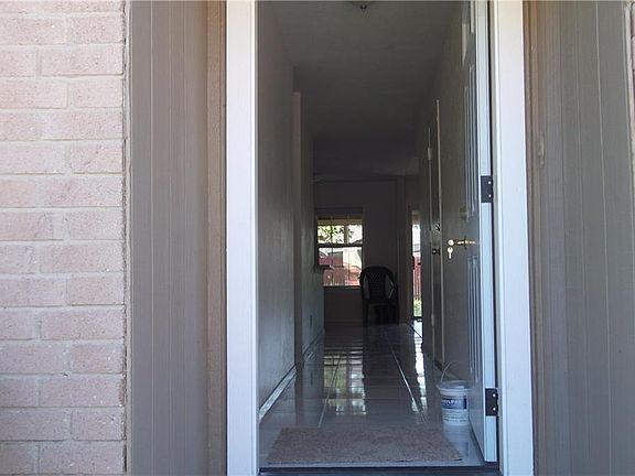 2nd image of 2504 Jo Lyn Ln