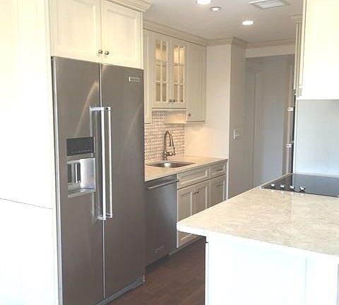 5th image of 111 Cherry Valley Ave