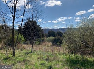 N River Highlands Rd, Rio, WV 26755