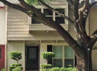 10288 Longmont Dr #402, Houston, TX 77042