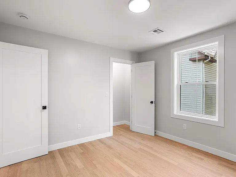 90 Berkshire St #1 — Photo 19