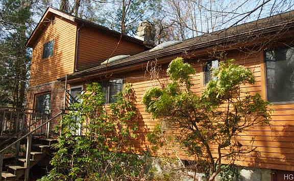 2nd image of 24 Crest Dr