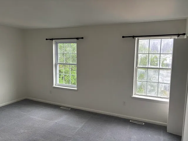 49 Wyatt St — Photo 11